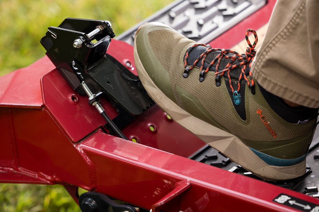 Foot Pedal vs. Hand Lever: Which GrassFlap OCDC Setup Fits Your Mower Fleet? blog